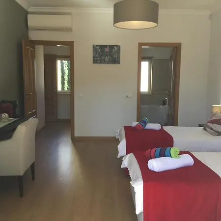 Casa Da Colina לינה וארוחת בוקר *