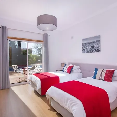 Casa Da Colina 4*